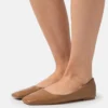 Square Toe Ballet - Ballerina'S - Tan