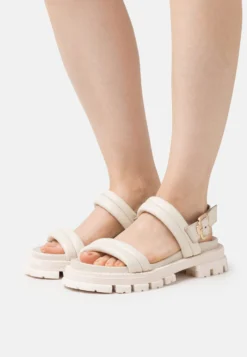 Copenhagen Shoes Fly With Me - Sandalen Met Plateauzool - Beige
