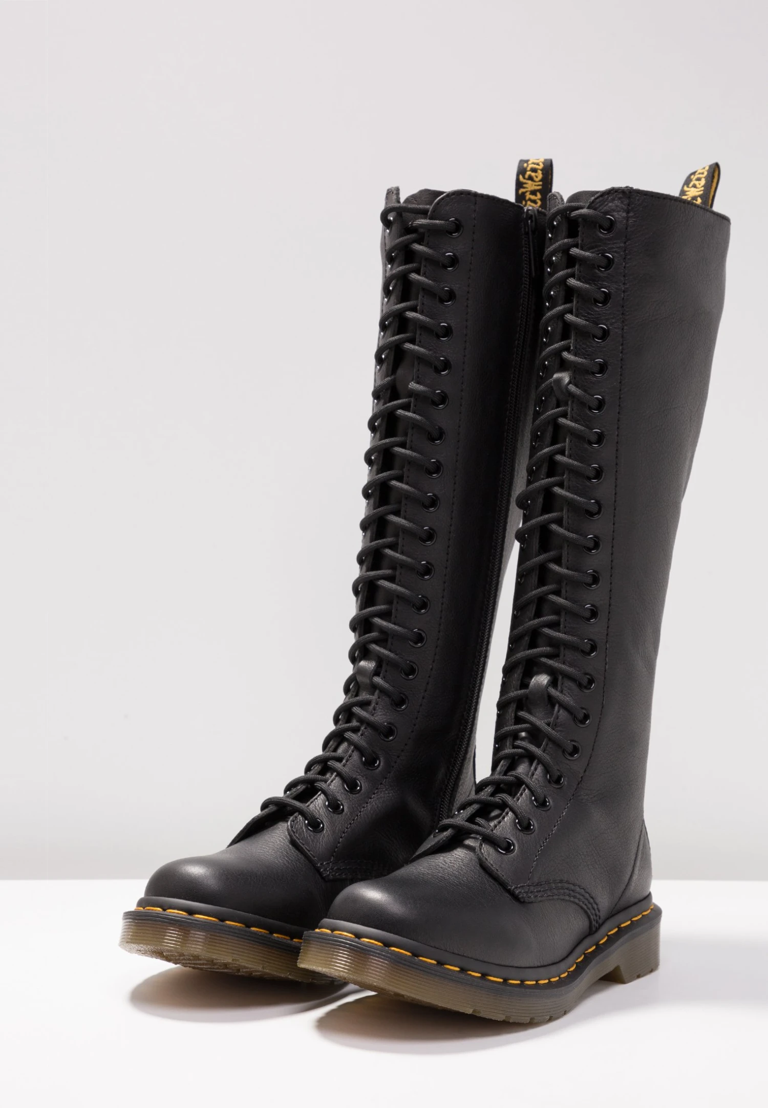 Dr. Martens 1B60 20 Eye Boot - Veterlaarzen - Black - Afbeelding 5