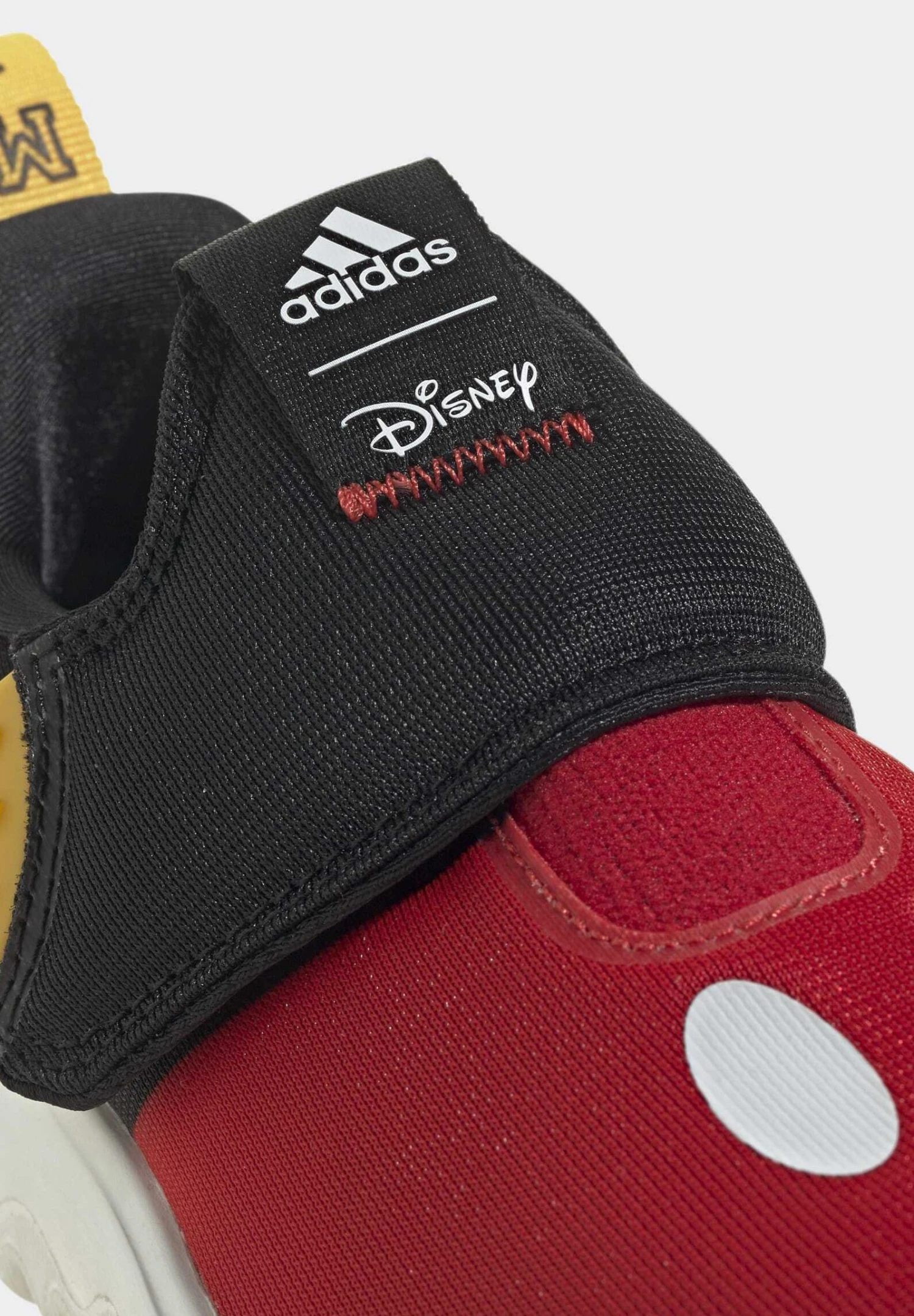 Adidas Sportswear X Disney Suru365 Mickey- Klittenbandschoenen - Core Black Better Scarlet Bold Gold - Afbeelding 4