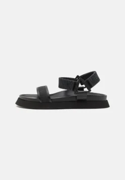 MOSCHINO Logo - Outdoorsandalen - Nero