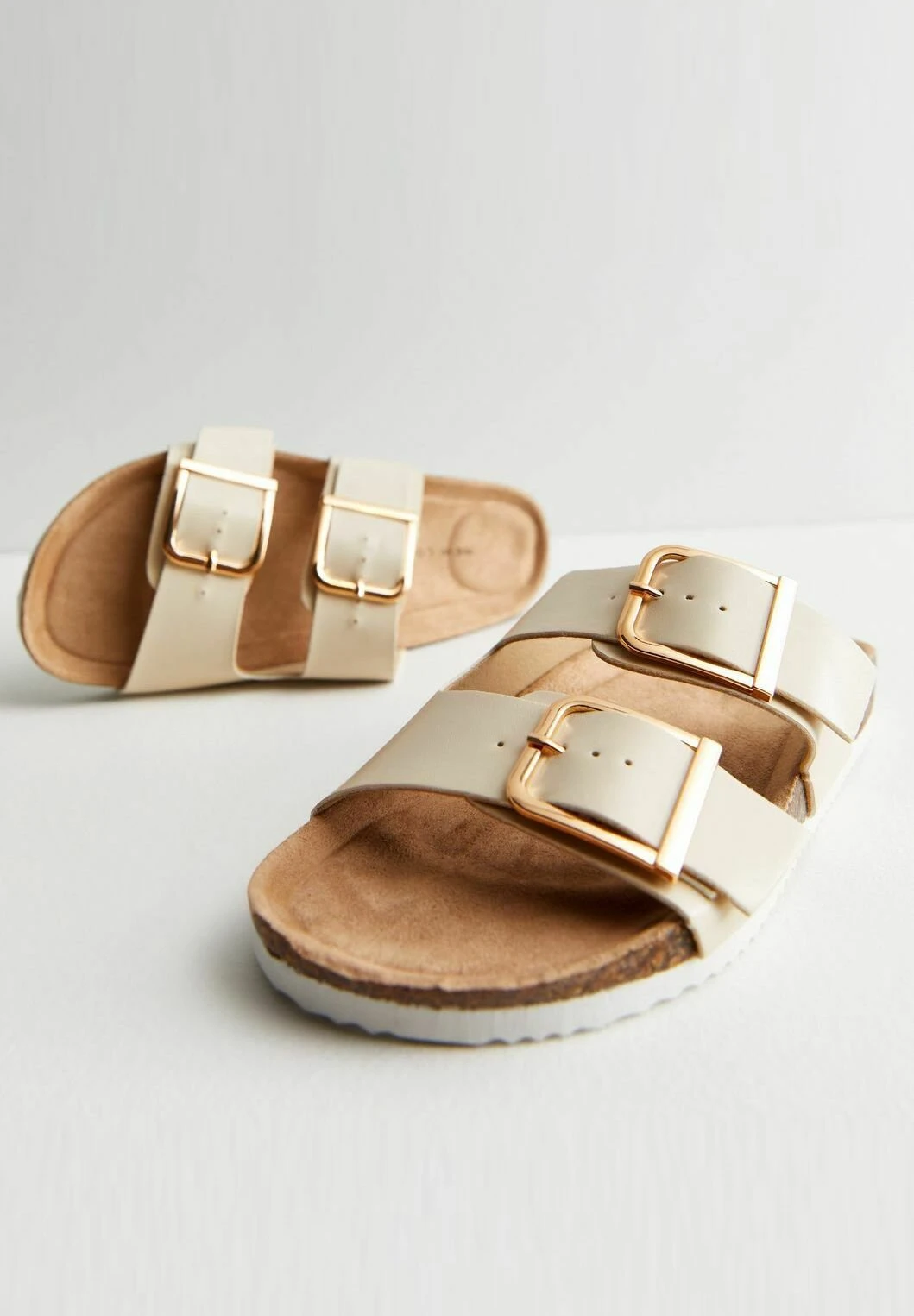 New Look Double Buckle Strap Footbed- Badslippers - Off White - Afbeelding 3